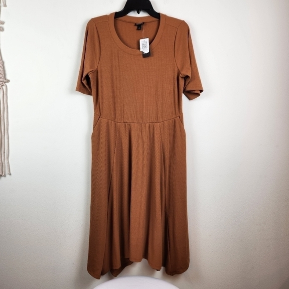 Torrid Midi Super Soft Rib Hanky Hem Dress Size 1/1X NWT - Picture 5 of 9
